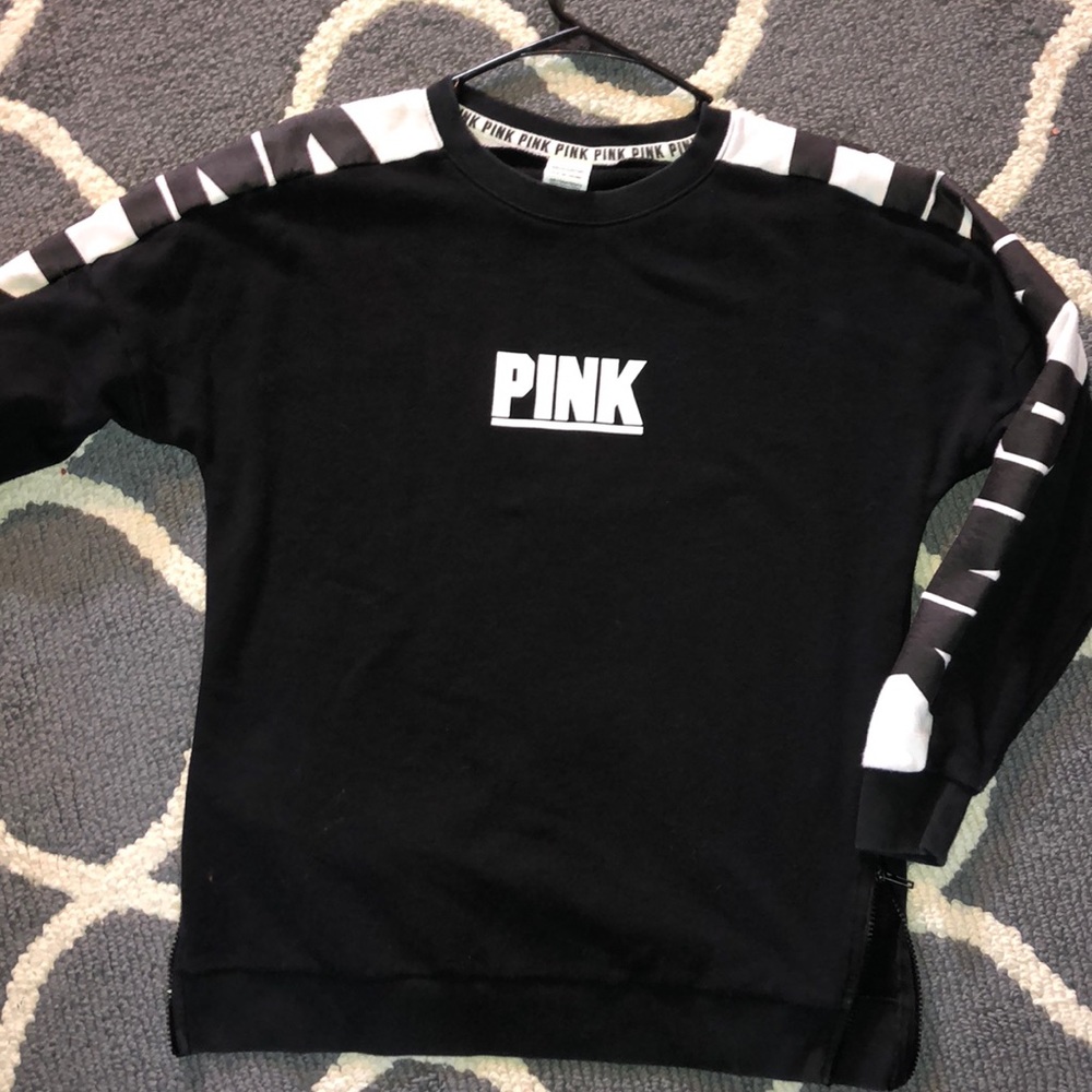 PINK Sweatshirt